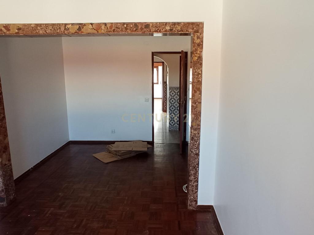Apartamento t2, em São Sebastião, Setubal - Image 7