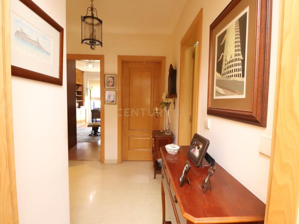 Apartamento T3 na Charneca da Caparica, com Vista e Conforto - Image 20