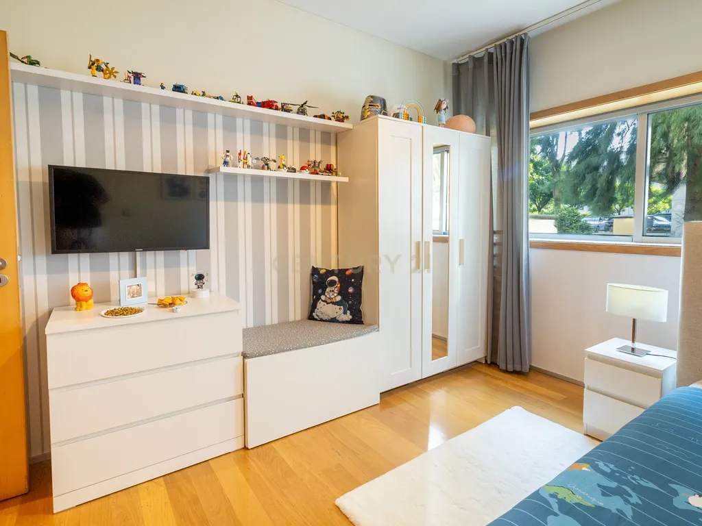 Apartamento T2 moderno em Braga - Image 15