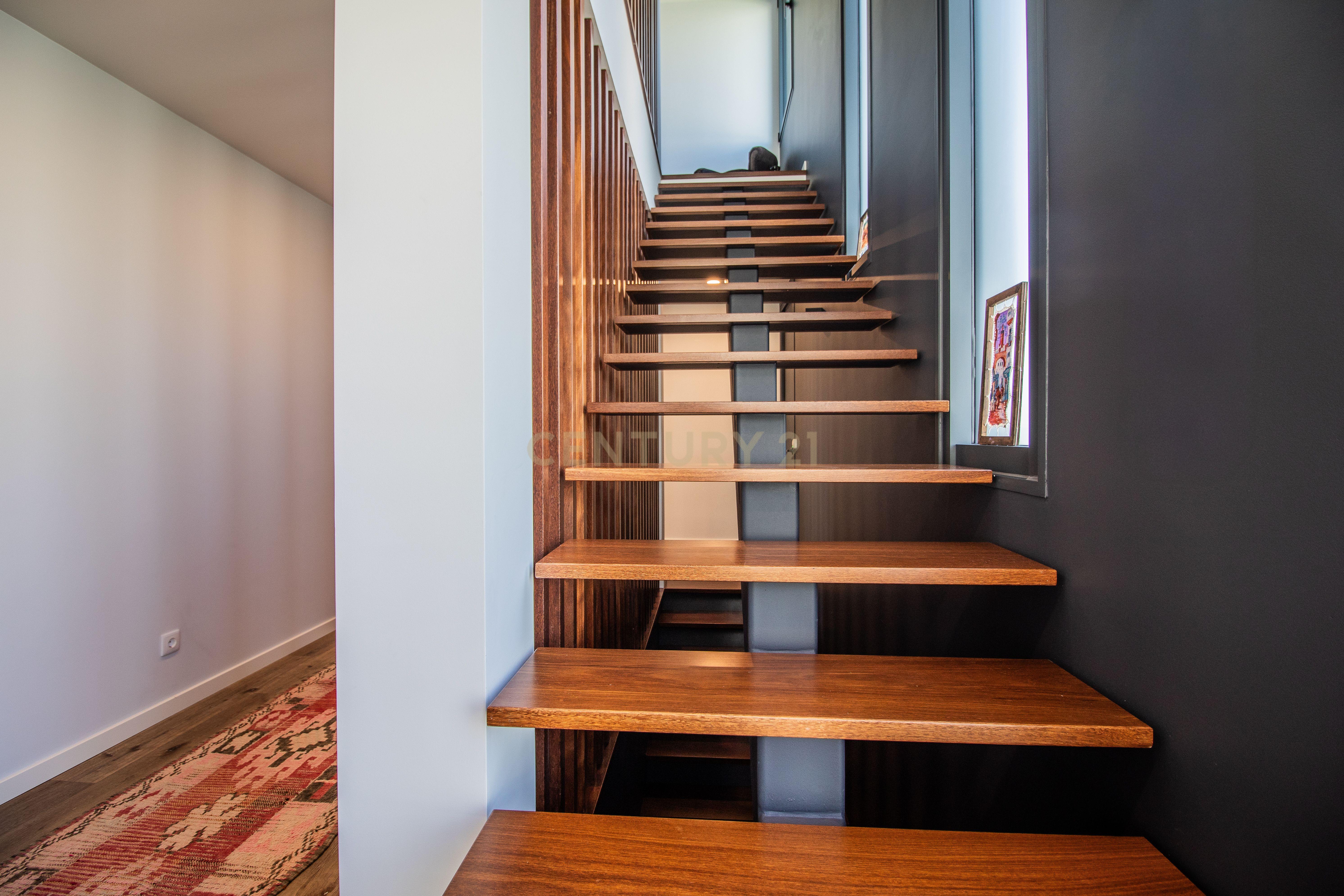 Fotografia 5 de Moradia de Arquitetura Contemporânea | Primeira Linha de Mar