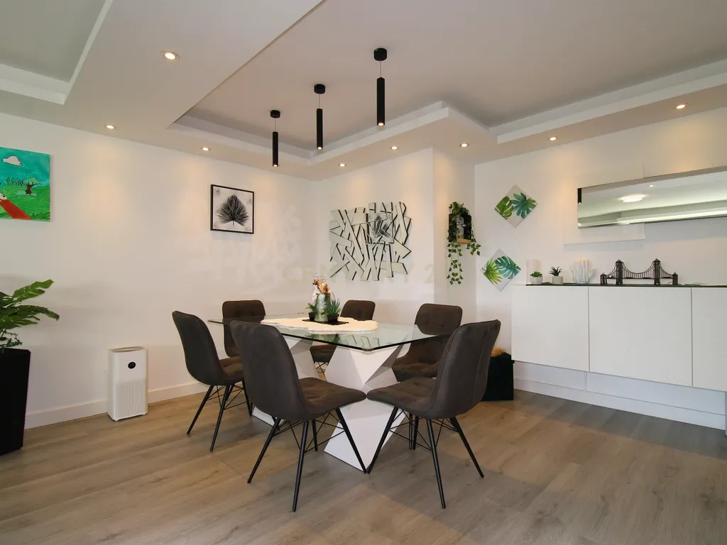 Excelente apartamento T3 com garagem - Afonsoeiro - - Image 3