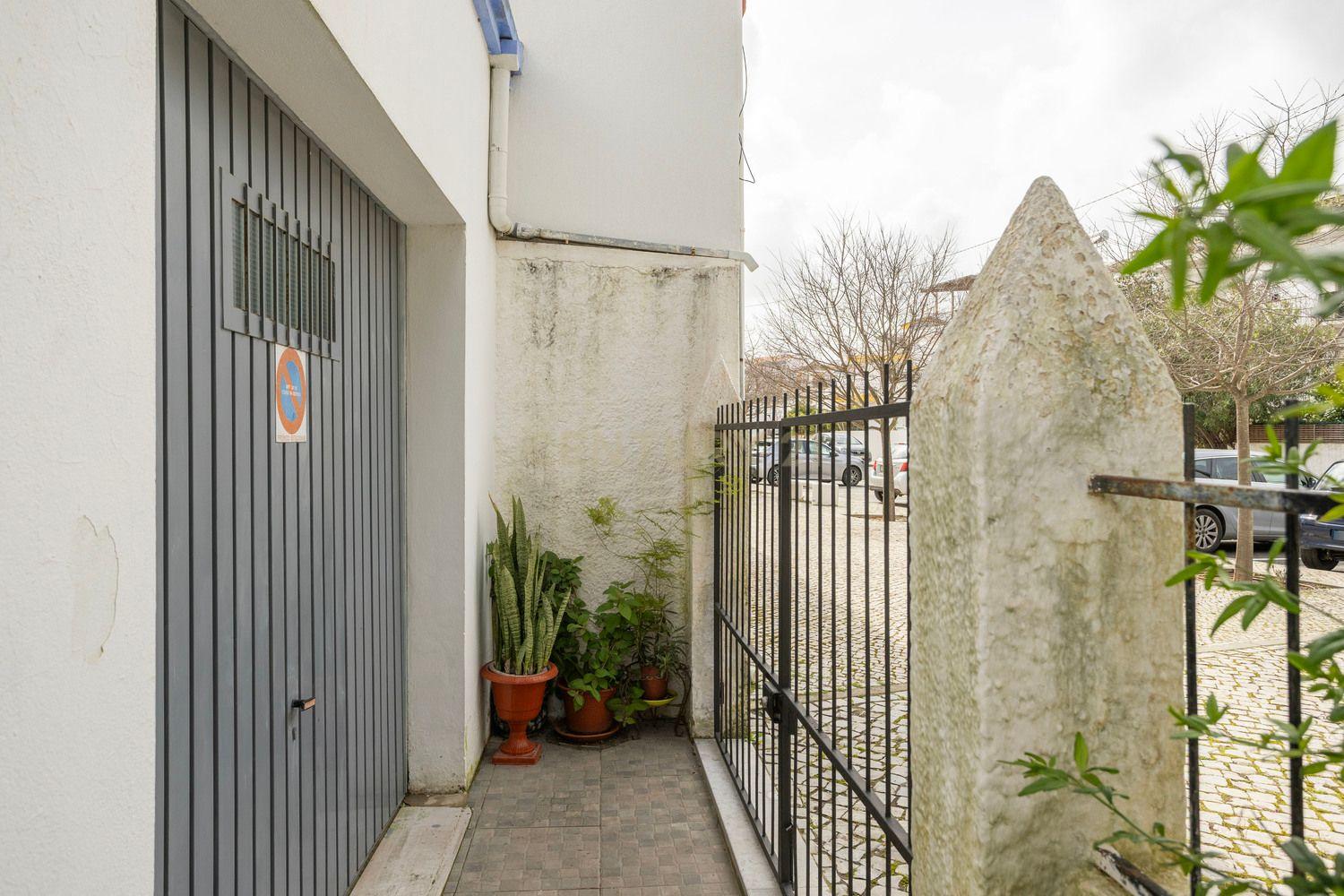 Moradia com Jardim e Garagem no centro histórico de Tavira - Image 6
