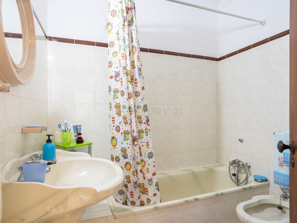 Casa Espetacular em Tavira com Jardim e Garagem - 1.100.000€ - Image 31