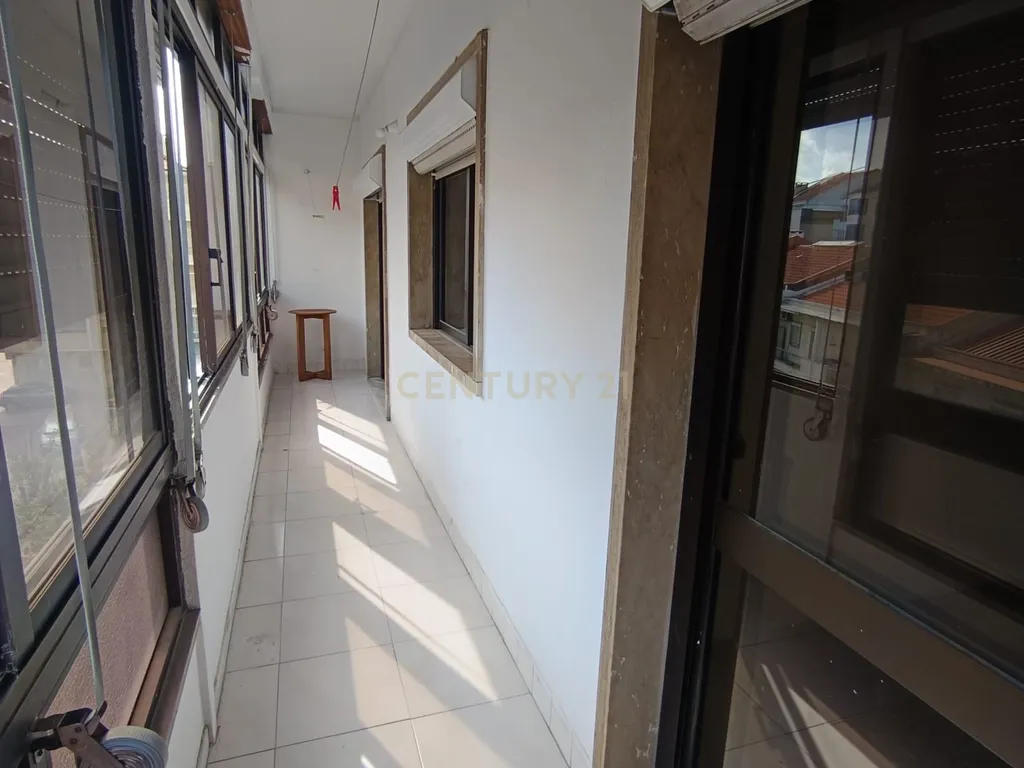 Apartamento de 4 Assoalhadas - Cova da Piedade - União Piedense - Image 12