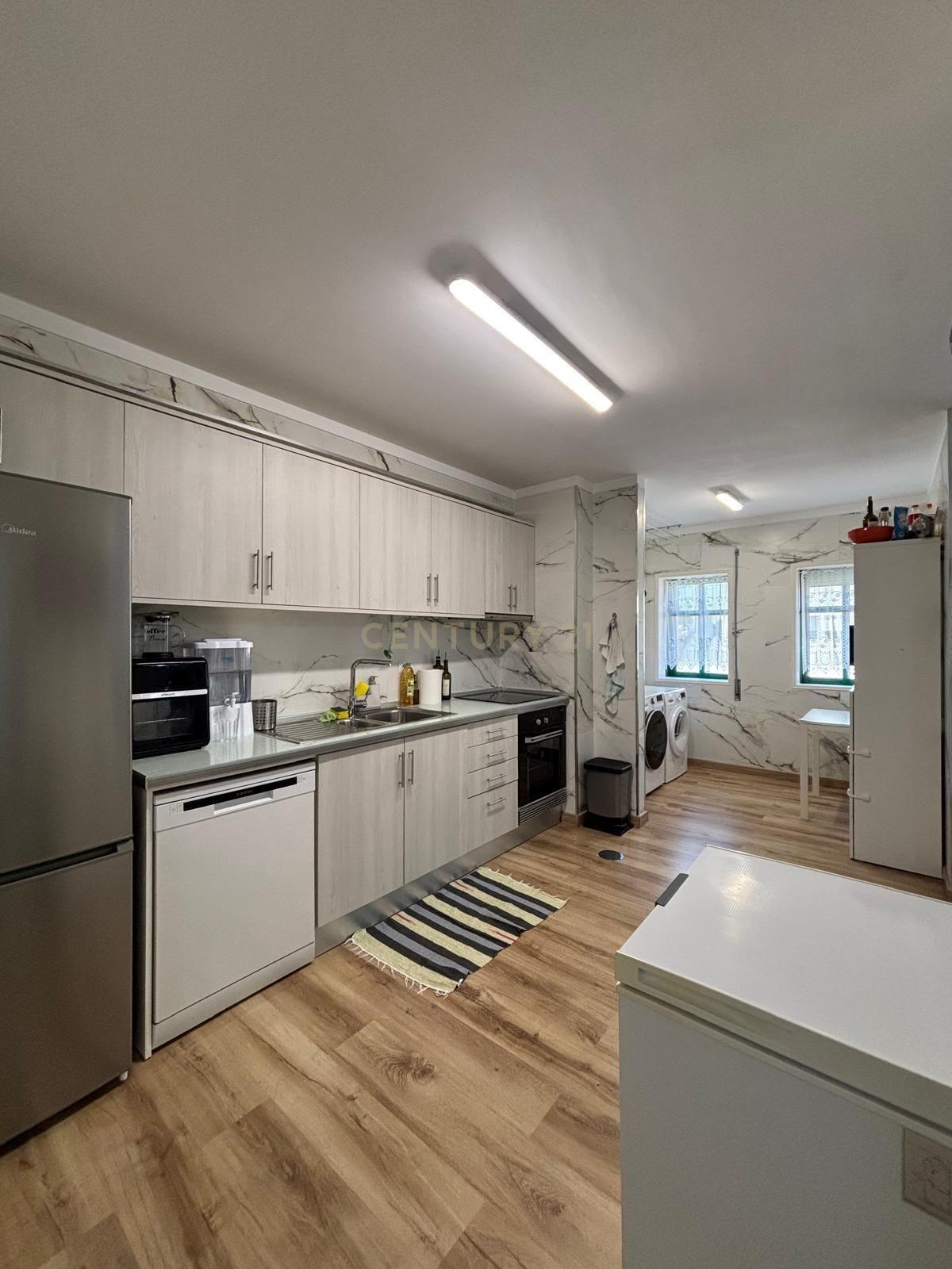 Fotografia 3 de T2 com Garagem e Arrumos | 98 m² | Moreira da Maia 289.500 €