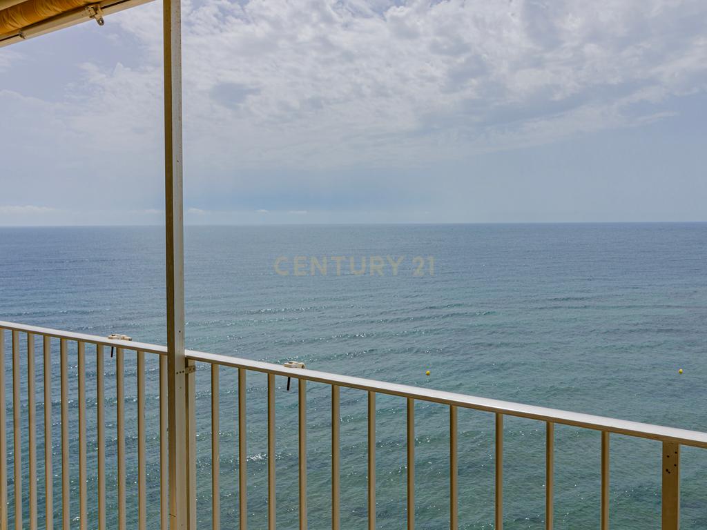 Ático para longa duração em primeira linha de praia em Calpe com vistas espetaculares para o mar - Image 28