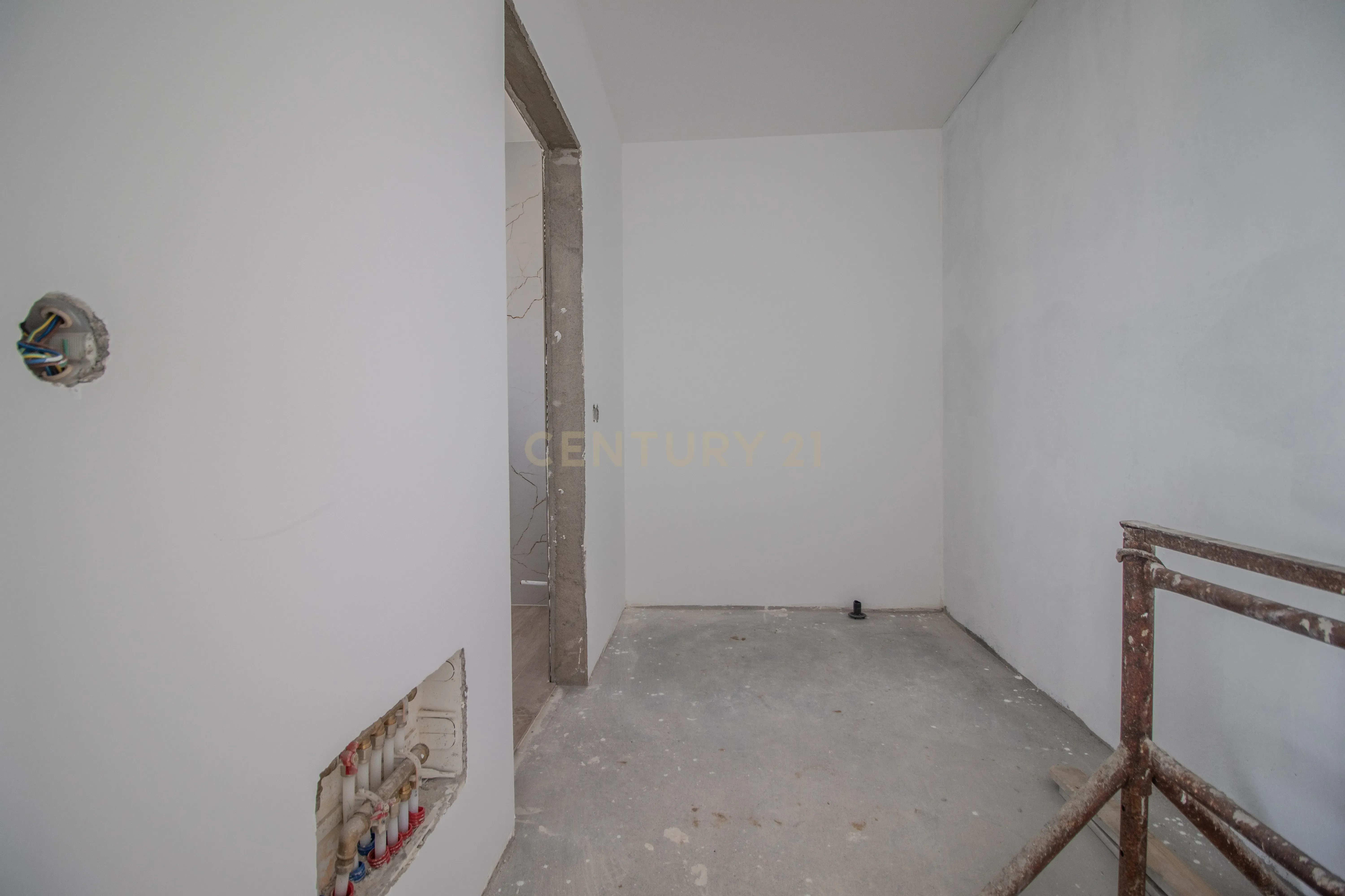 Moradia T3 com painéis fotovoltaicos Caceira- Figueira da Foz - Image 39