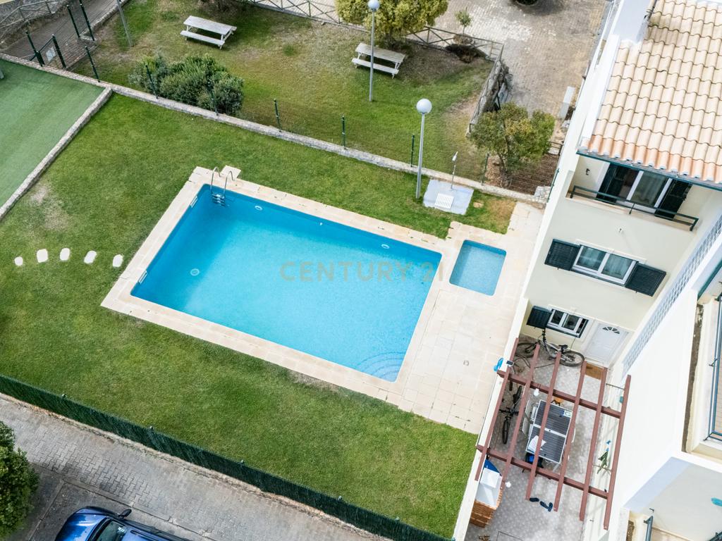 Moradia T3 com vista mar e piscina, na Ericeira - Image 63