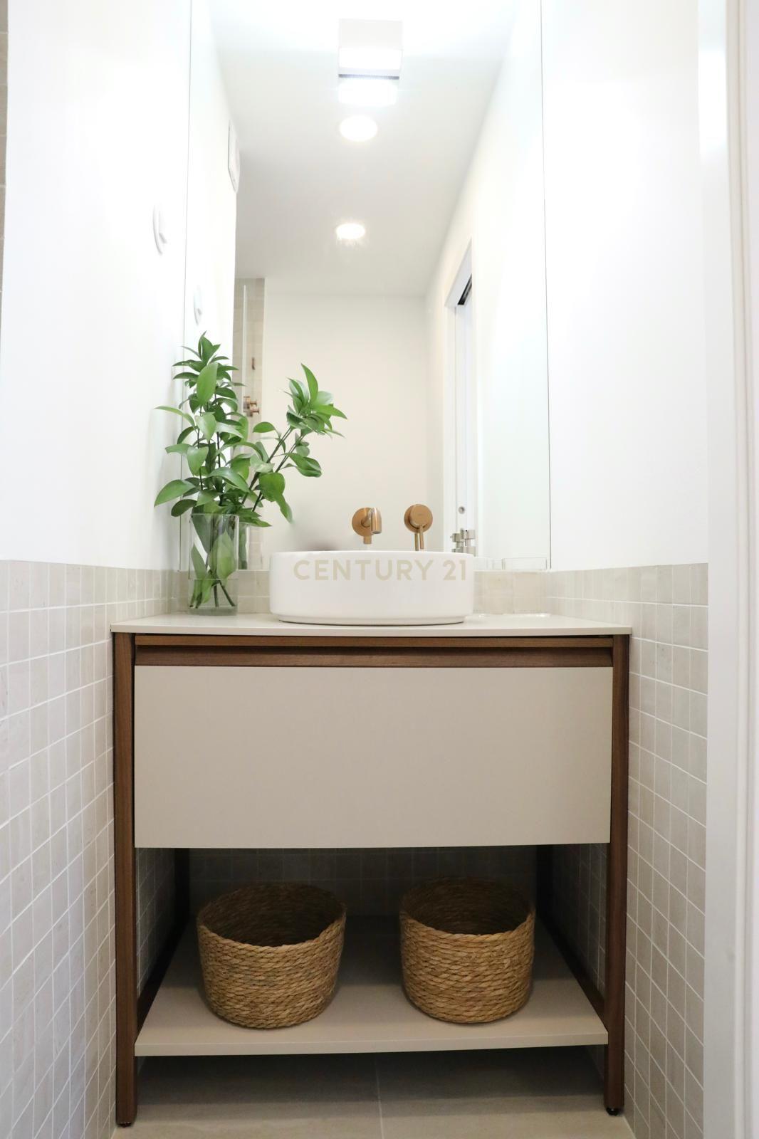 Fotografia 9 de Magnifico apartamento T2, renovado e mobilado.