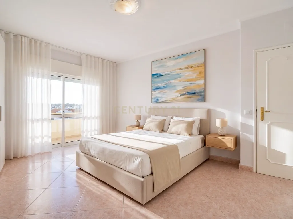 Apartamento T3 a 300m da Praia em Quarteira - Image 15