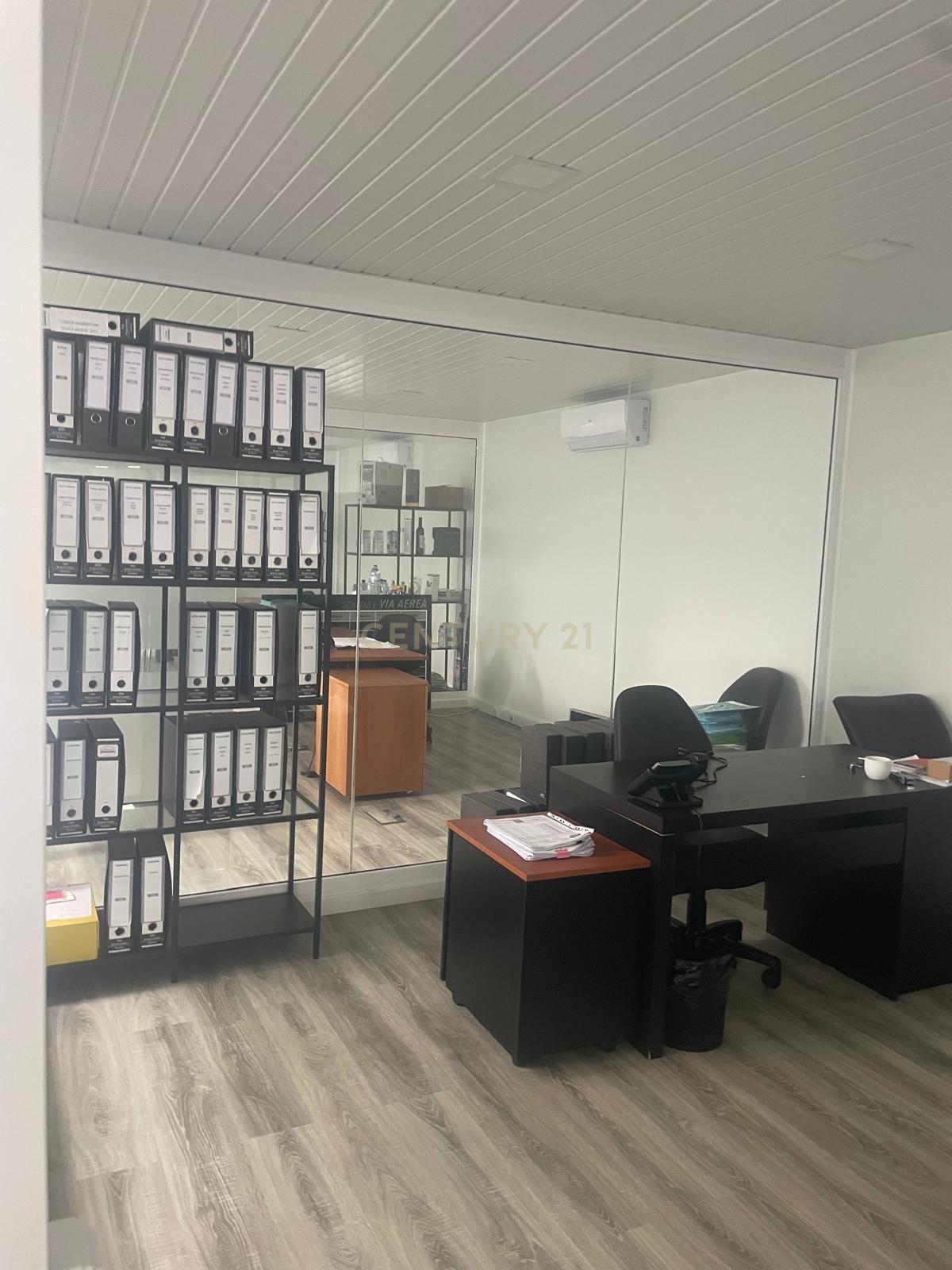 Fotografia 8 de Centro Logístico e Industrial Renovado | 1.294 m² | Câmaras de Frio e Congelação | Sobral de Monte Agraço