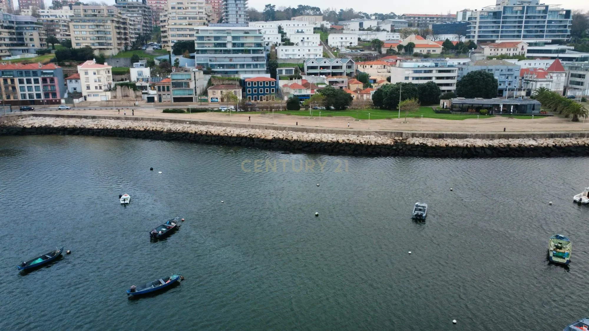 Fotografia 11 de Luxo na Foz do Douro, com vistas mar e rio