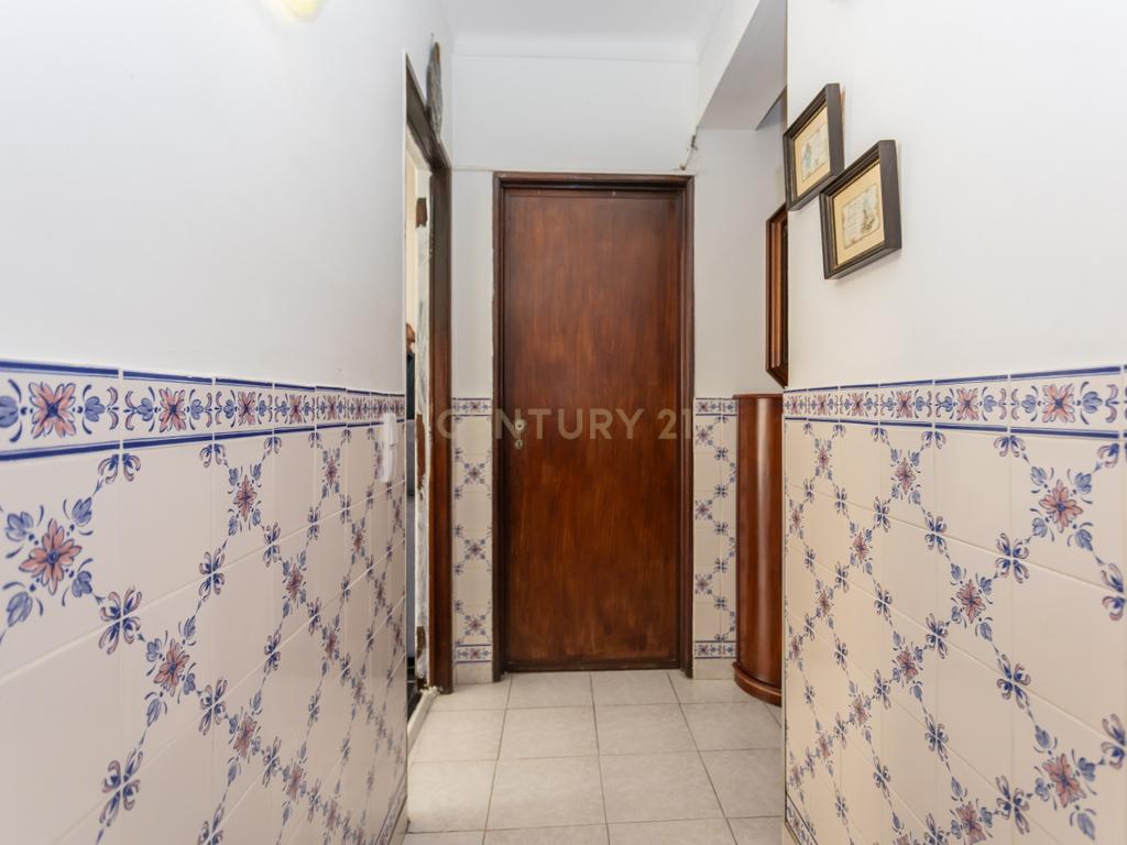 Oportunidade de investimento Apartamento T2 Amoreiras, Setúbal - Image 19