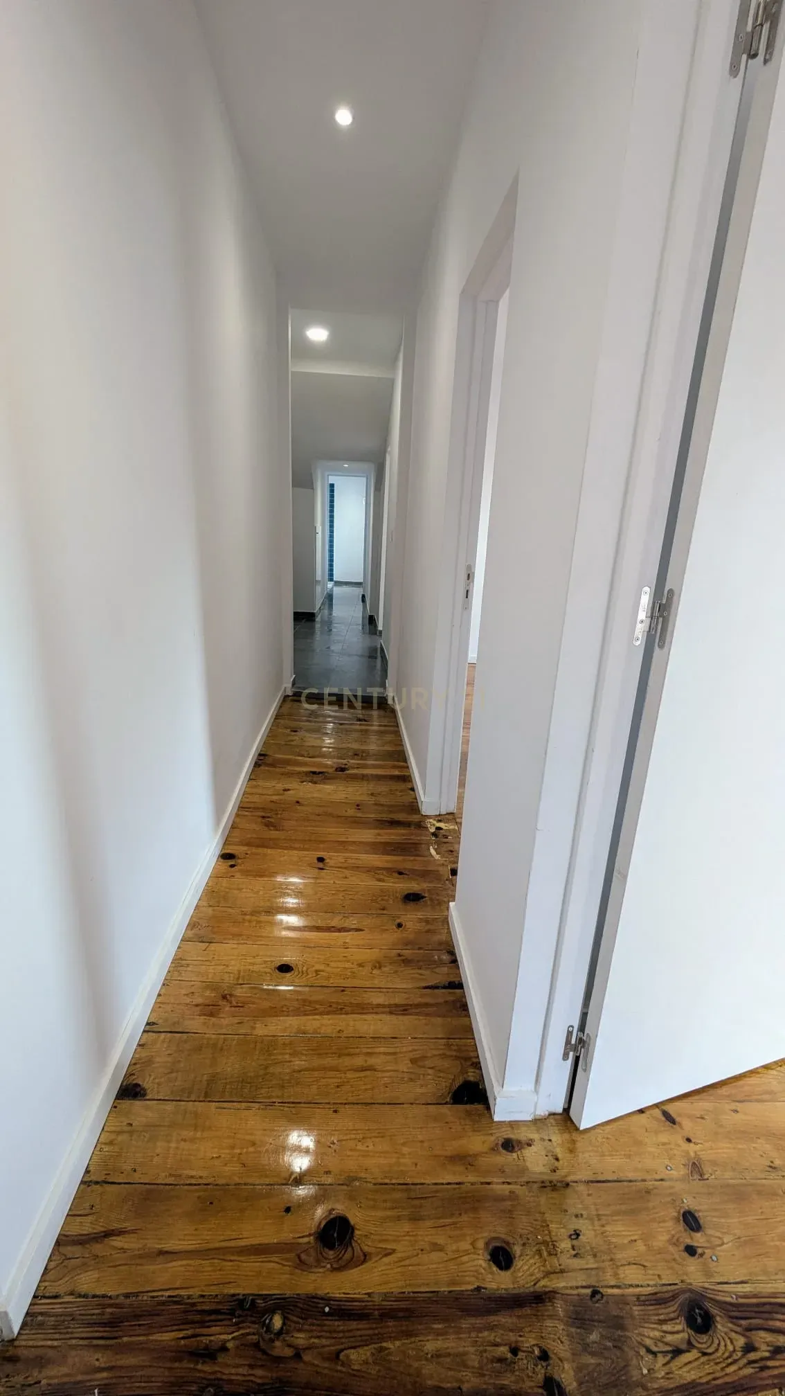 Fotografia 11 de Apartamento T2 no vibrante bairro de Benfica