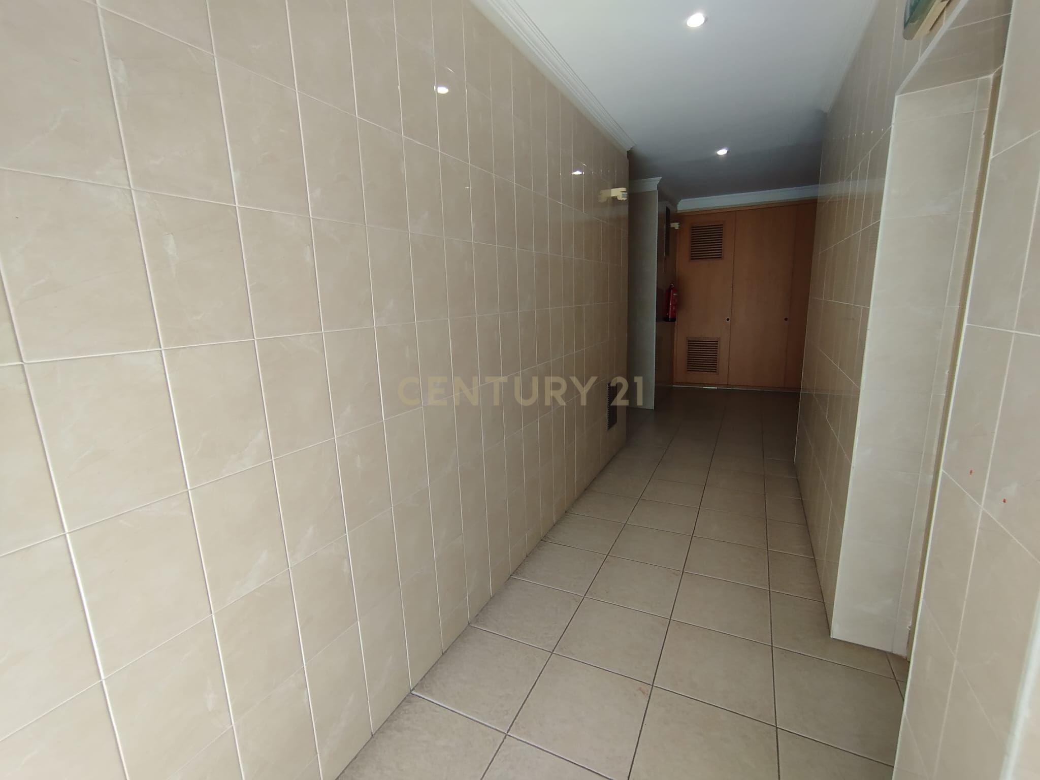 Apartamento T1 em Vila Nova de Gaia - Arrendado - Image 3