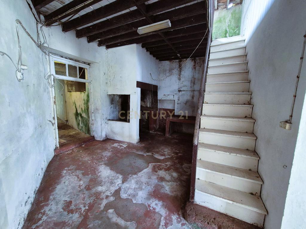 Moradia T3 em Santa Bárbara da Ribeira Grande - Image 10