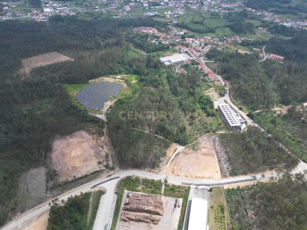 Terreno para construção de empresa/pavilhão afeto a Atividades Económicas/Industriais, Oliveira de Azeméis - 3870m² - Image 11