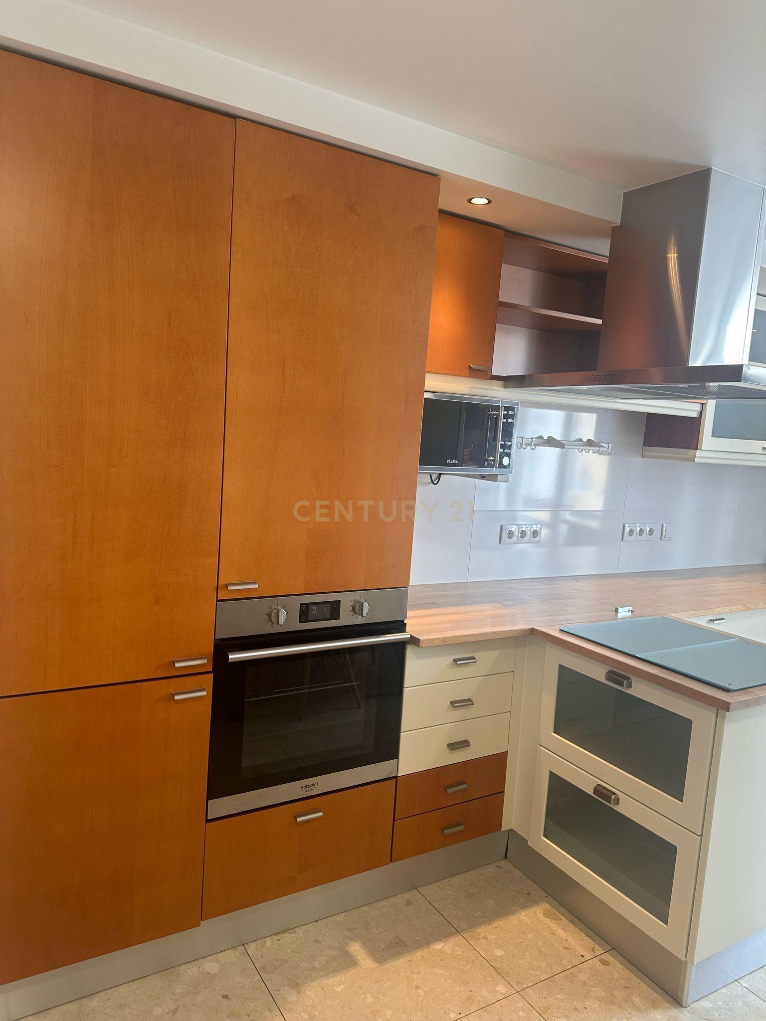Apartamento T3 em Vialonga, com Garagem e Elevador - Image 21
