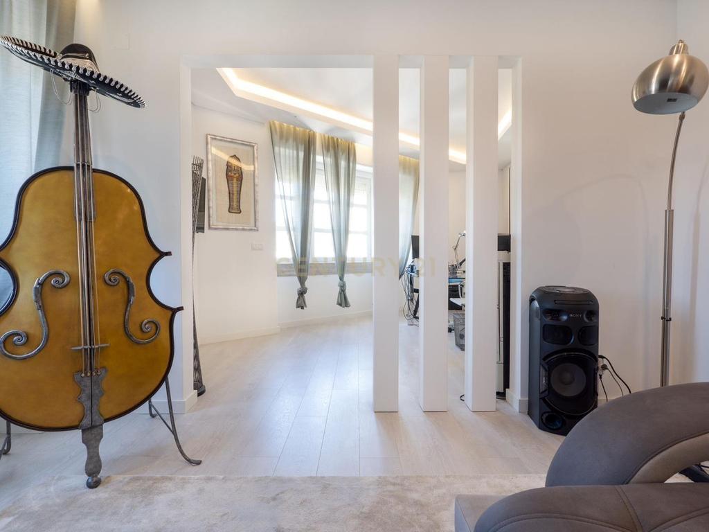 Apartamento T3 de Luxo no Coração de Lisboa - Alameda D. Afonso Henriques - Image 12