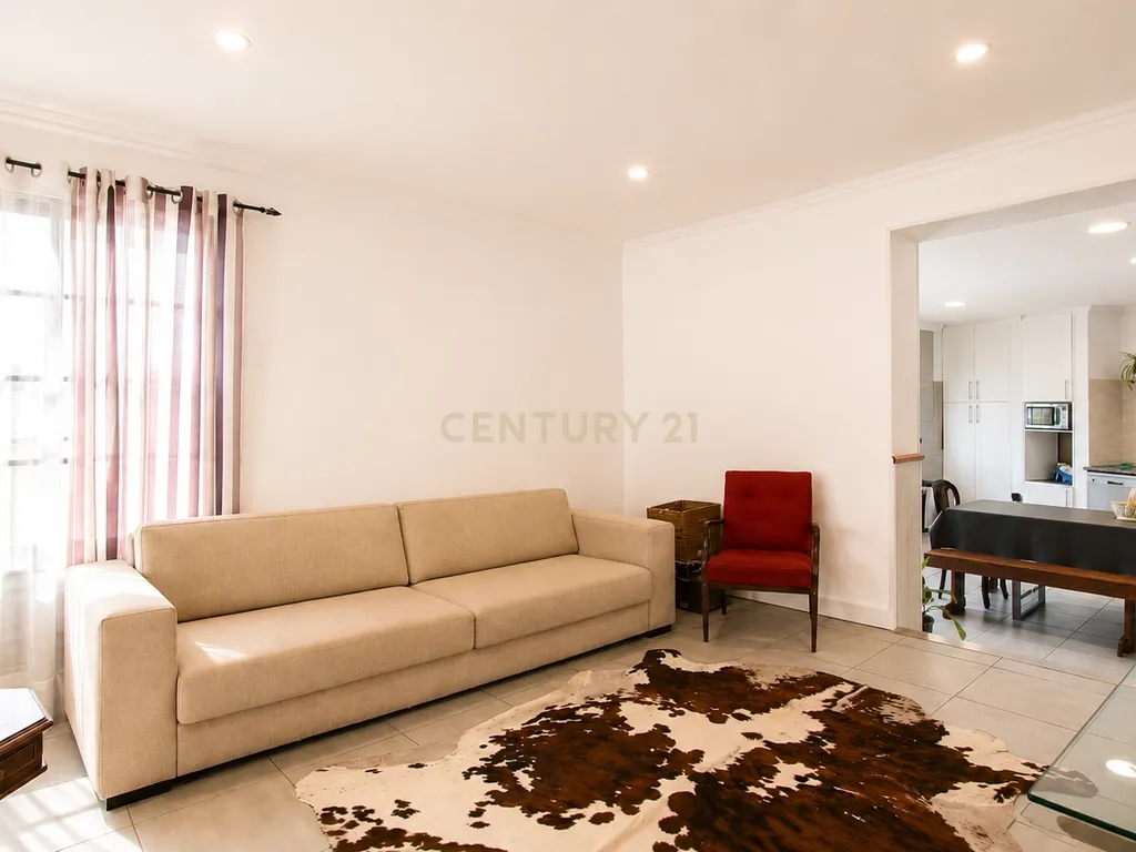 Moradia T3 em lote de 936m2 em Vila Alegre, Fernão Ferro - Image 53