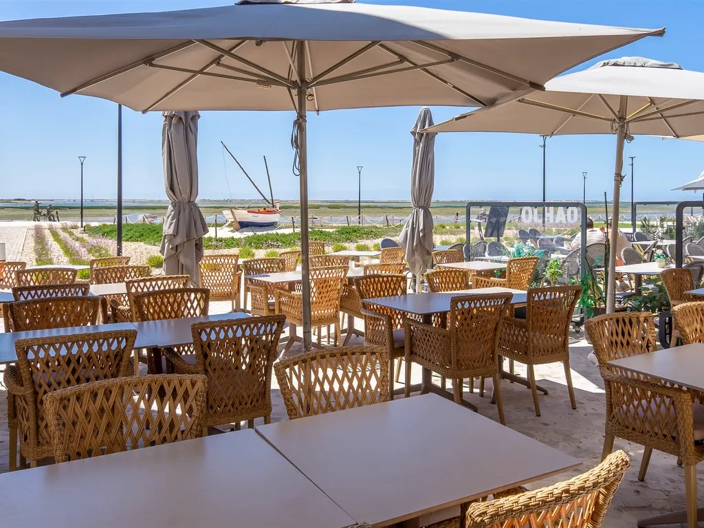 Trespasse – Restaurante Equipado na Marina de Olhão - Image 4