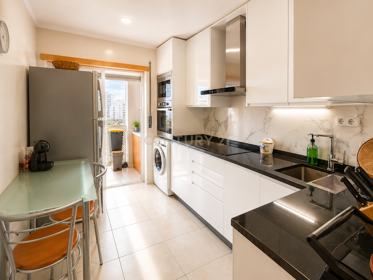 Fotografia 5 de Apartamento T1 Espaçoso a 5 Minutos a Pé da Praia | Quinta dos Arcos, Armação de Pêra