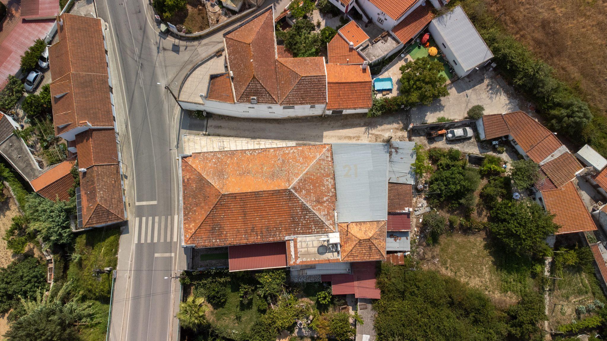 Fotografia 8 de Oportunidade Única em Torres Vedras: Armazém com grande Potencial