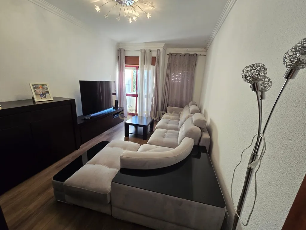 Apartamento T2 em Setúbal, Poço Mouro - Image 7