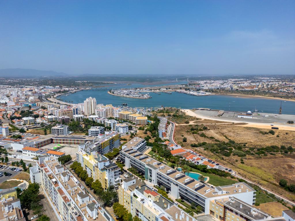 Apartamento T2 - Oportunidade Única a 5 Min da Praia da Rocha! - Image 41