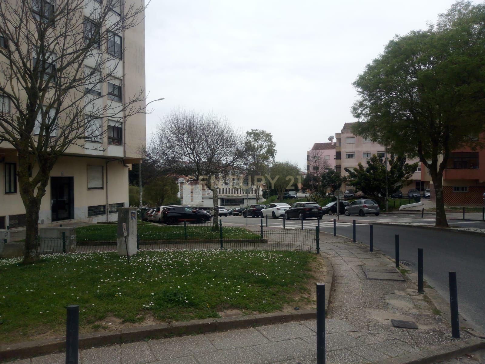 Venda de Apartamento T1 - Cacém - Image 20