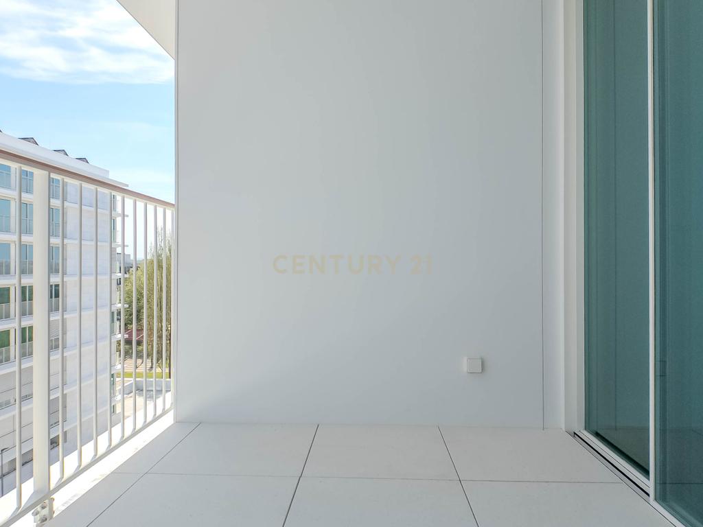 Apartamento T2 Novo nos Jardins da Efanor para arrendamento - Image 7