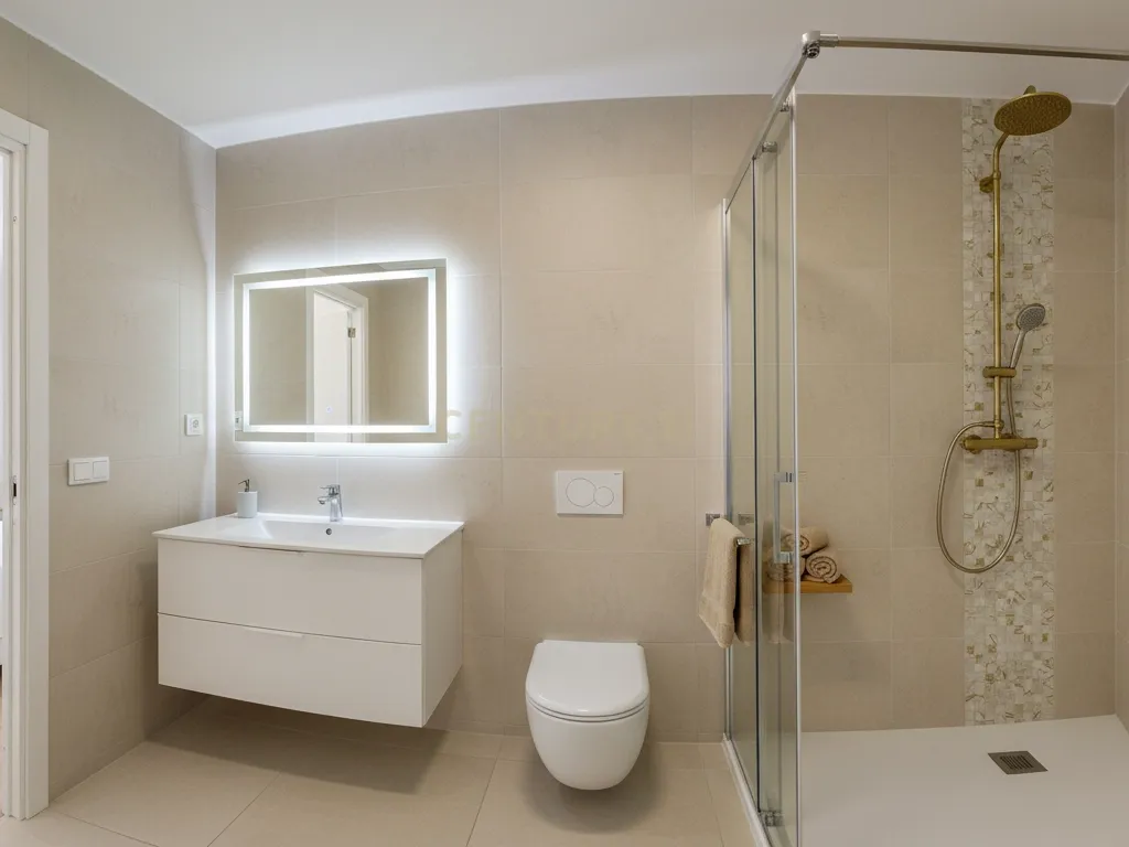 🏙️ APARTAMENTO CONTEMPORÂNEO NO CENTRO DE MÁLAGA · UMA RARIDADE - Image 16