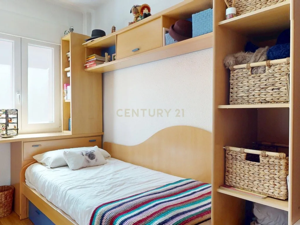 Apartamento Renovado em Alcalá de Henares, Madrid - Image 19