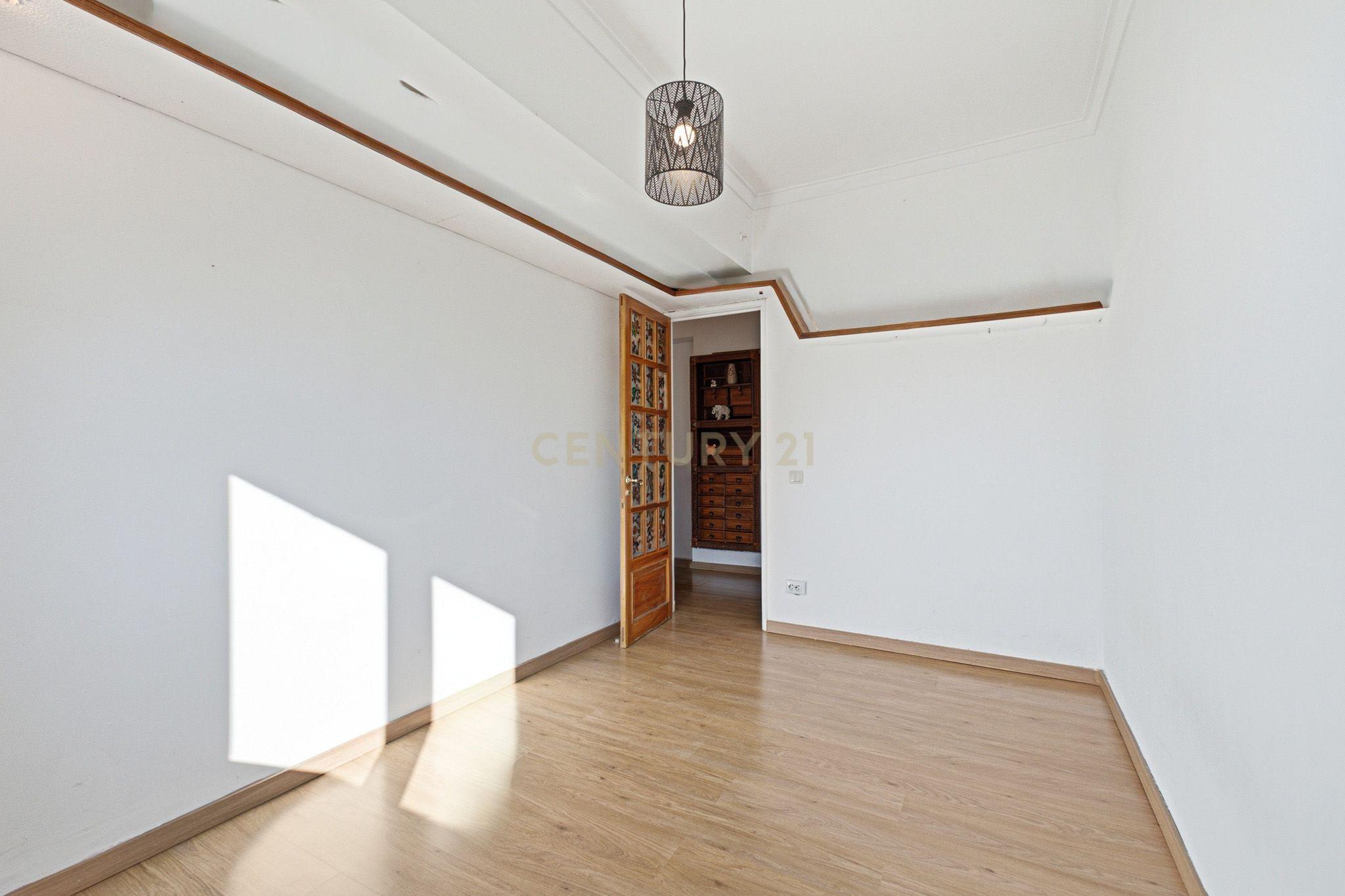 Apartamento T2 à venda em Alcântara, Lisboa — foto 2