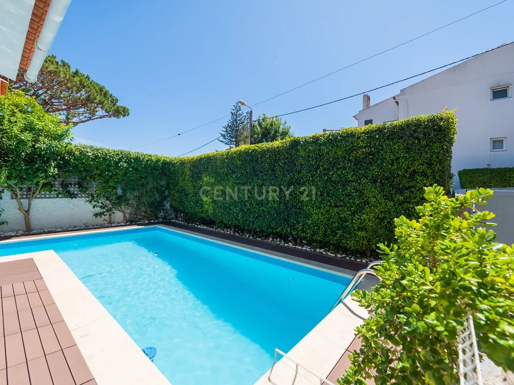 Moradia T4 com piscina | Cascais - Image 7