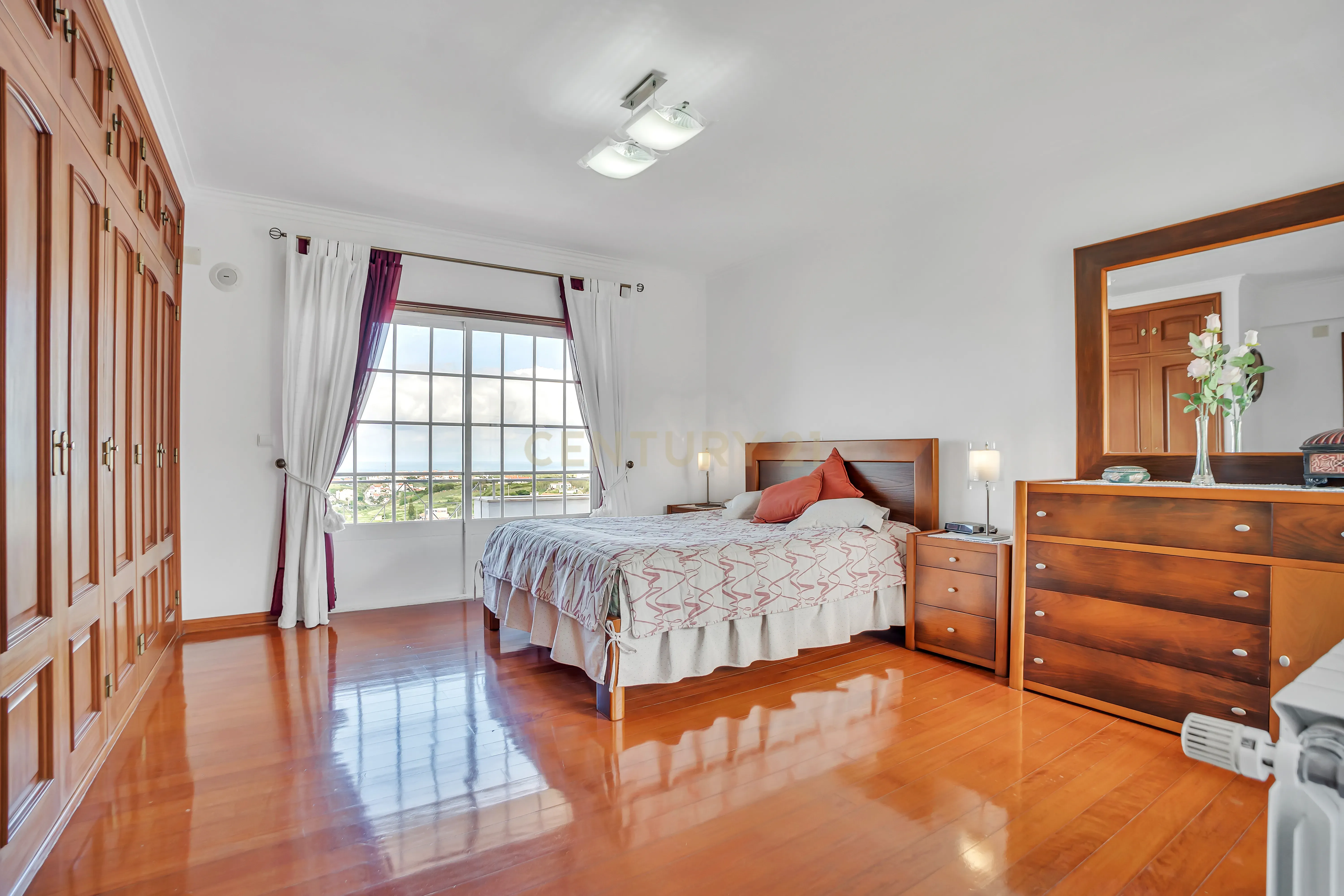 Moradia T4 em Mafra com vista de mar - Image 36