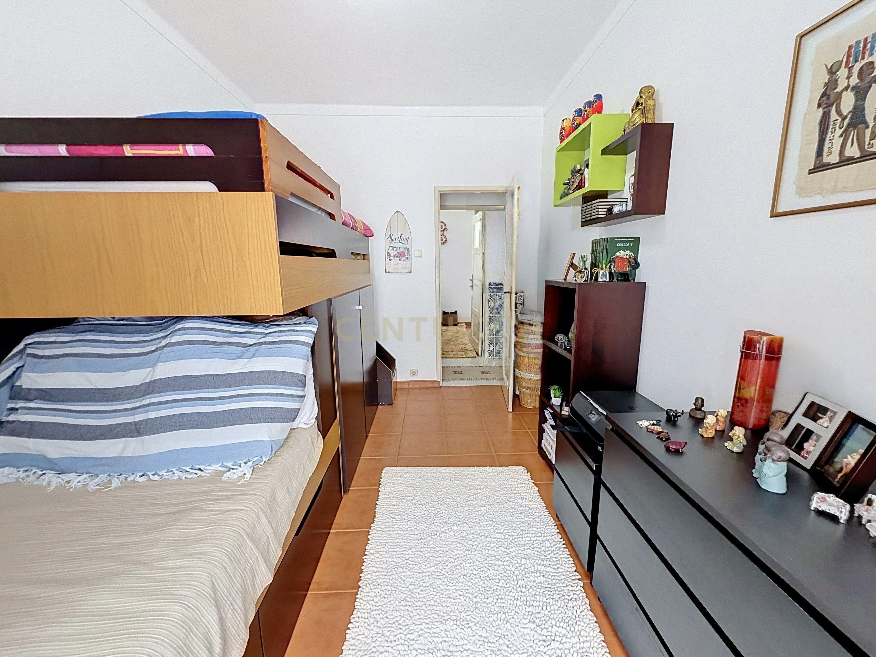 Fotografia 10 de Apartamento T2 no Centro Histórico da Nazaré com Vista Mar