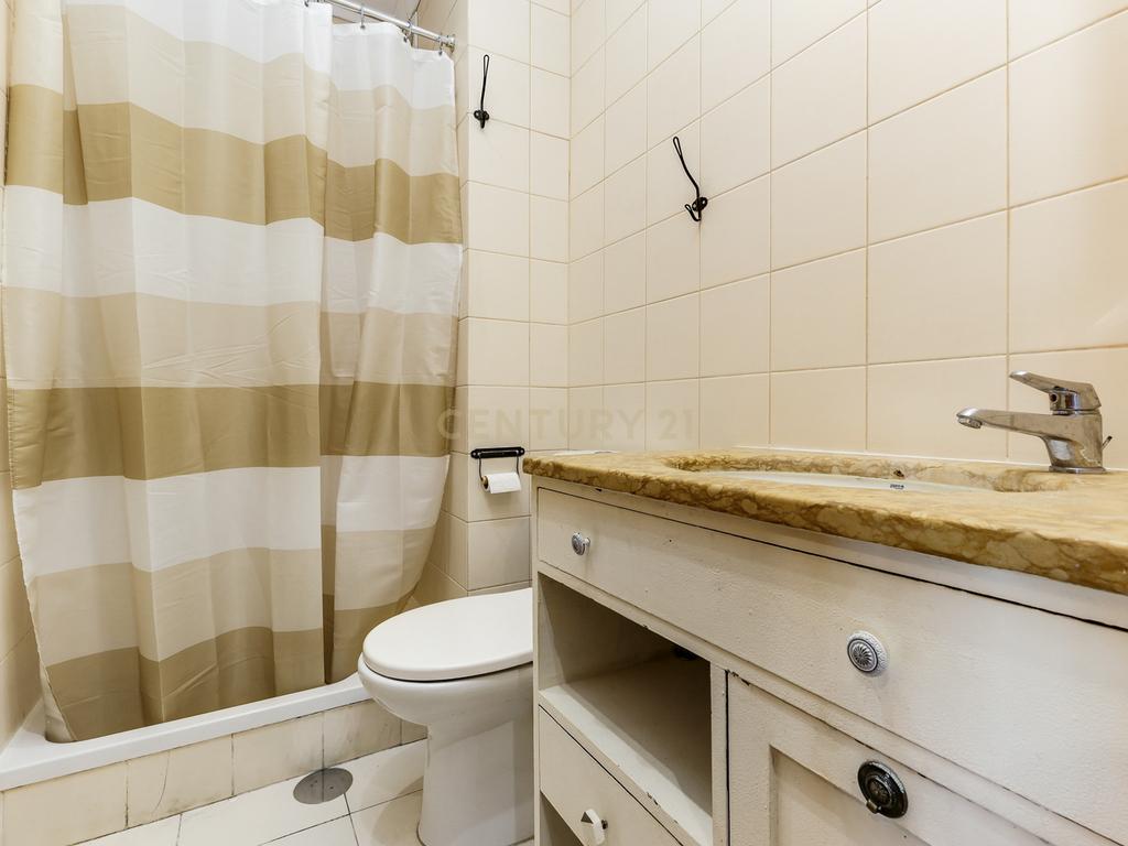 Apartamento T3+Box em Telheiras – Rua Fernando Lopes Graça - Lisboa - Image 19