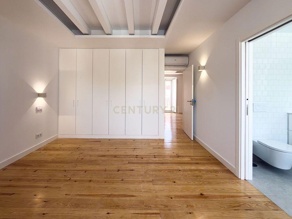 Apartamento T3 à venda em Mina de Água, Amadora — foto 18