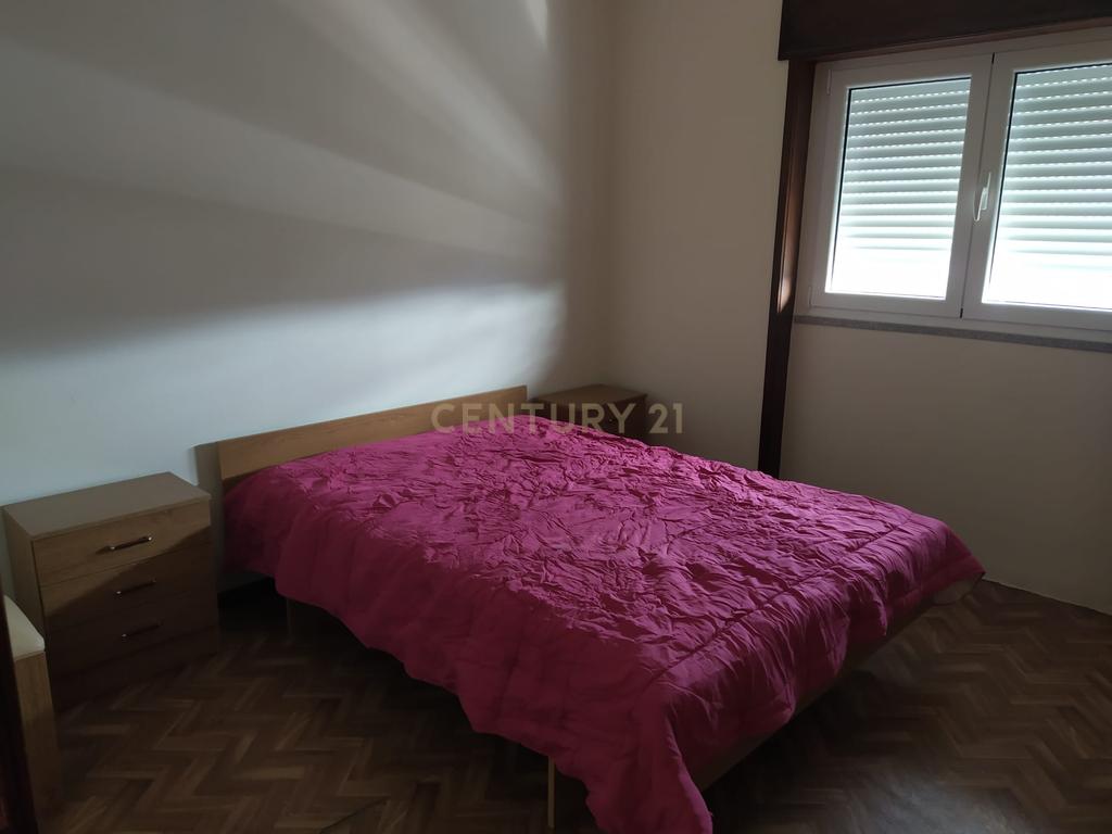 Moradia T5 - Vinhais - Image 11