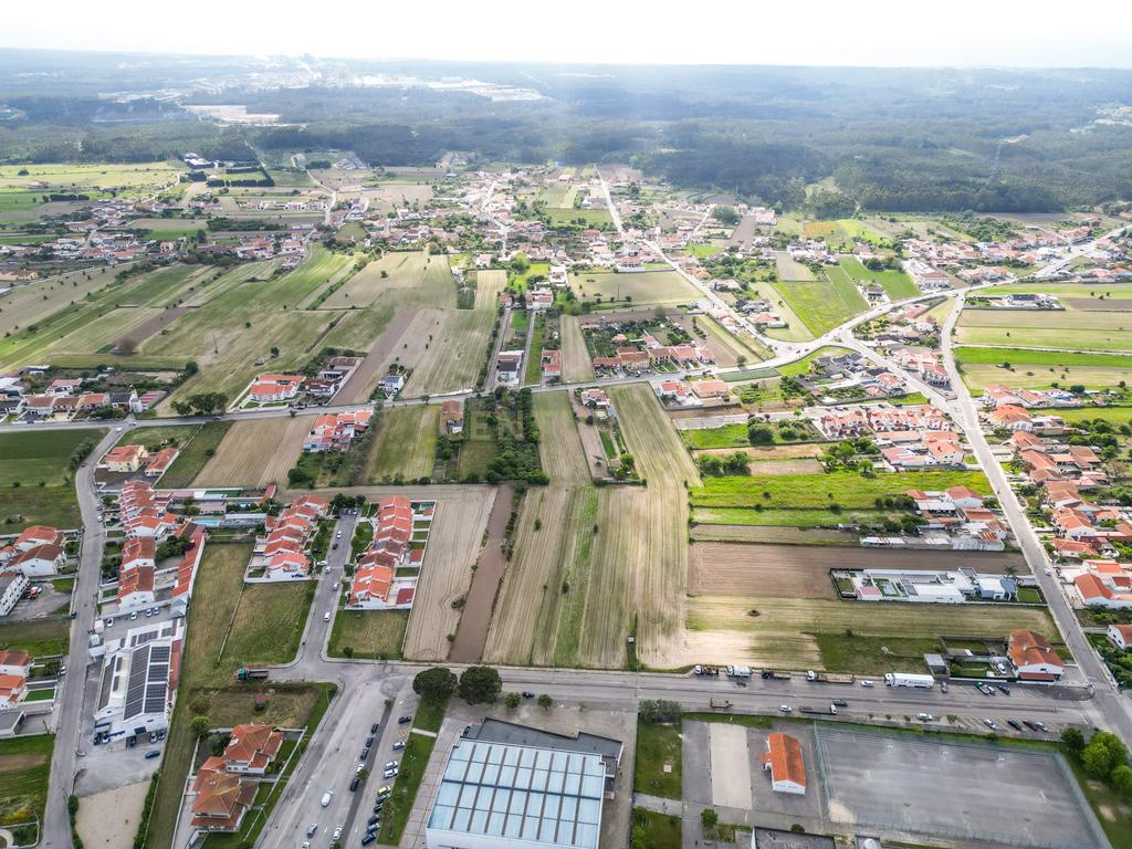 Terreno no centro do Paião, Figueira da foz - Image 3