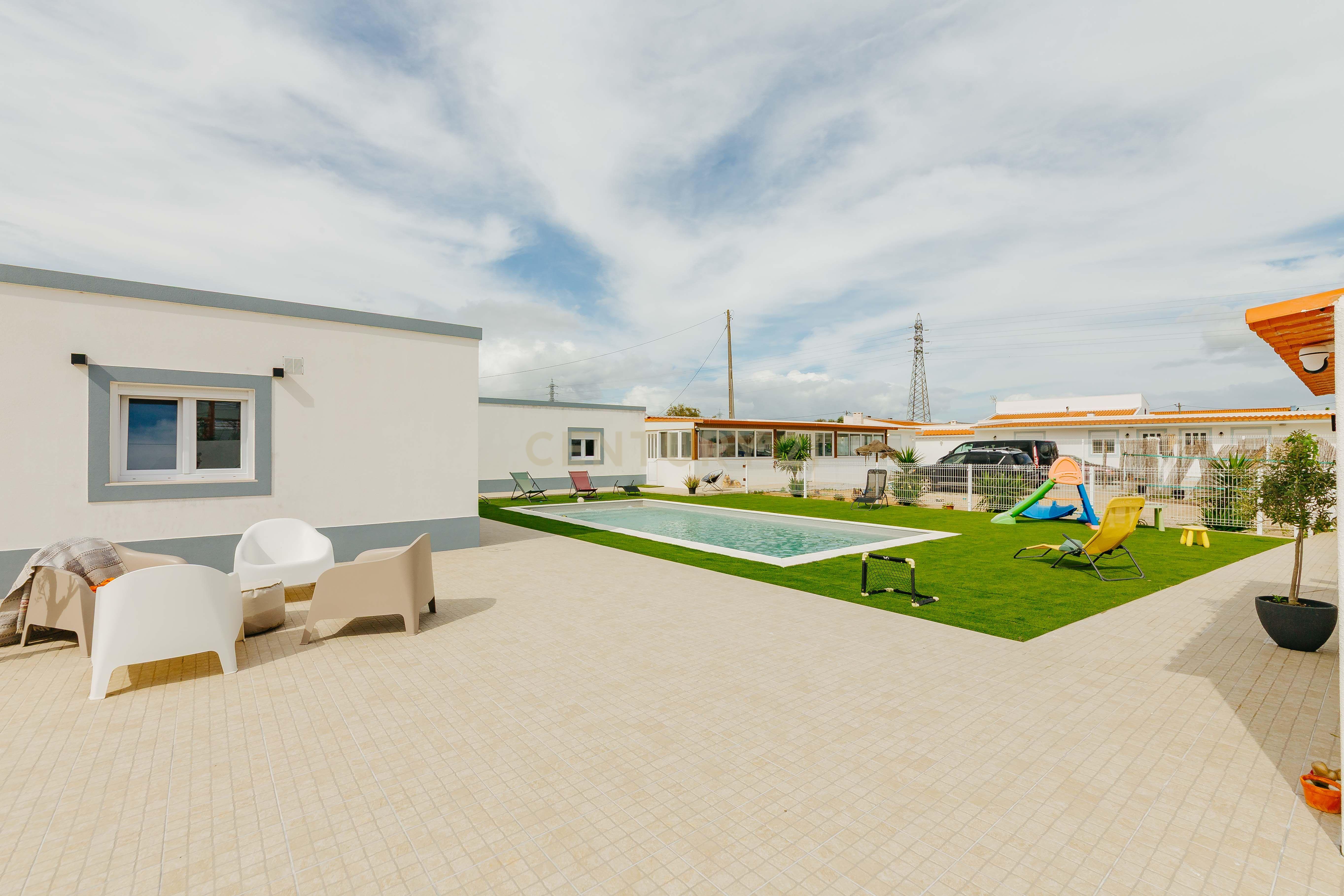 Moradia T4 na Atalaia (Montijo) - Image 6