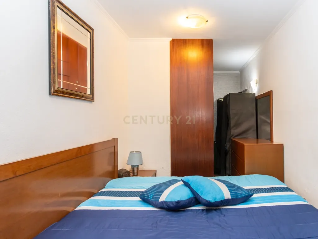 Apartamento T2 no centro de Sesimbra, a poucos passos da praia - Image 13