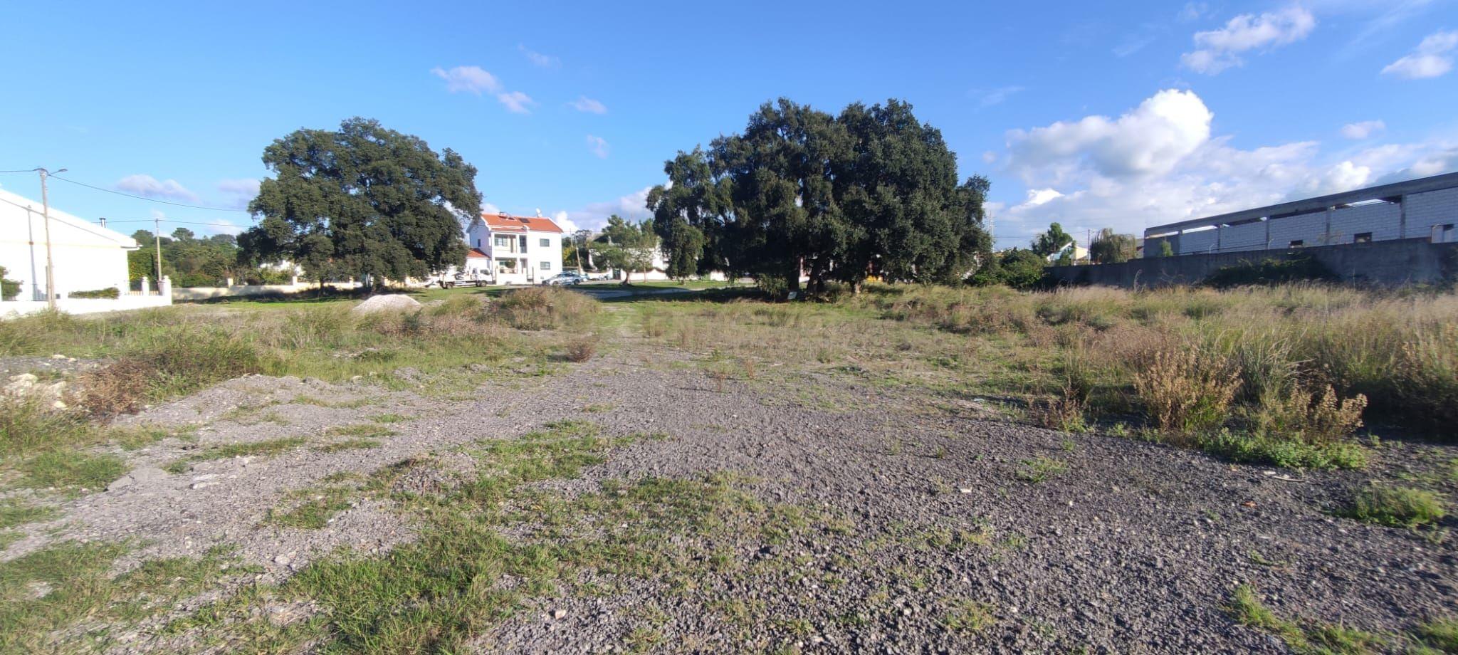 Terreno c/ projeto de loteamento aprovado para 10 lotes a 20 min de Lisboa  - Image 9