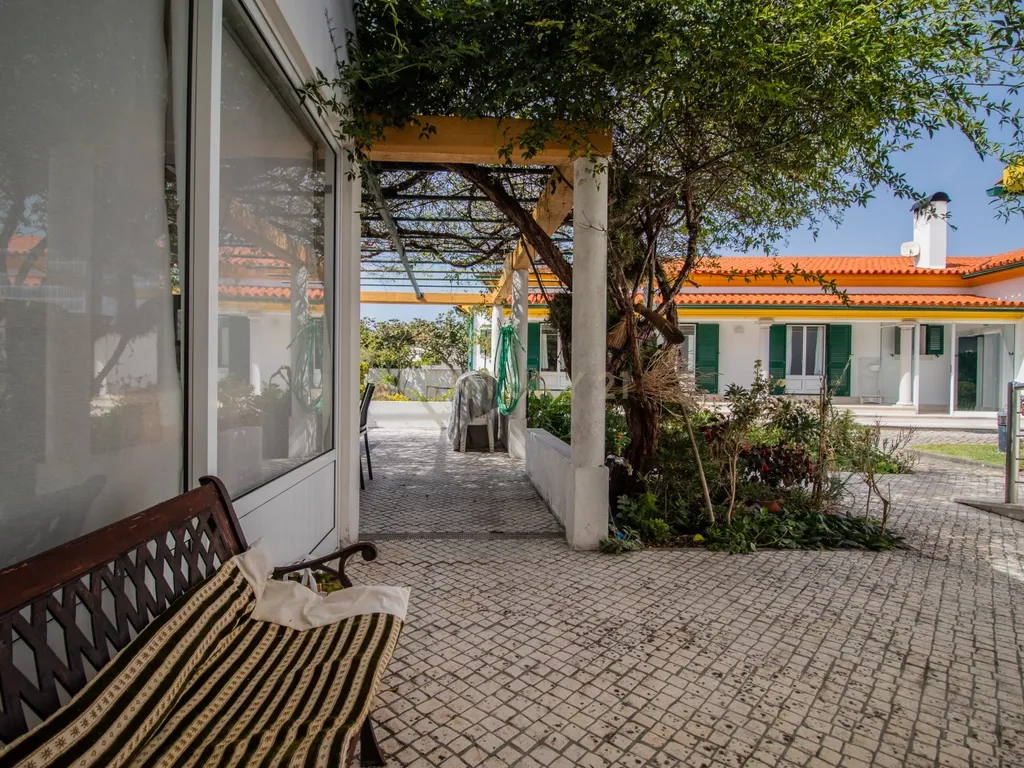 Moradia térrea T3+T0 com piscina, garagem e terreno com 2.257 m², no Ervedal, em Quiaios - Image 37