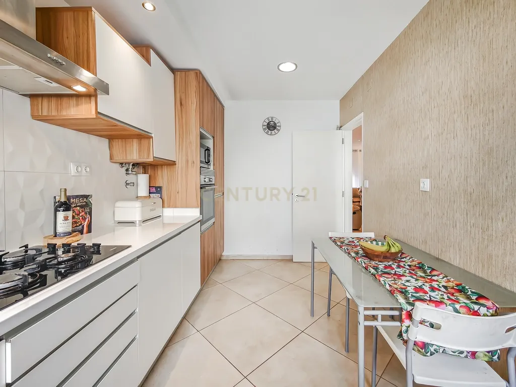 🏡 Moradia T3 Totalmente Remodelada em Camarate, Loures | O Espaço de uma Casa ao Preço de um Apartamento! - Image 11
