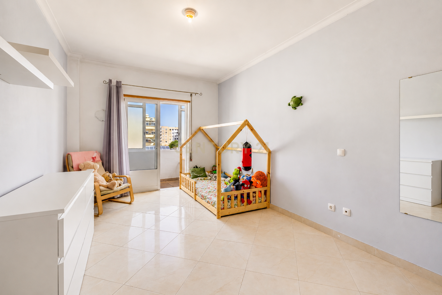 Apartamento T3 à venda em Quelfes, Olhão — foto 18