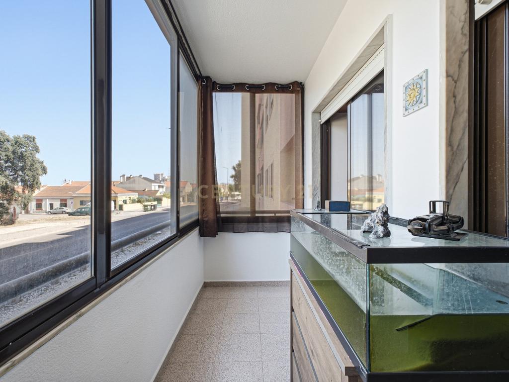 Apartamento T2 c/ Elevador | Fidalguinhos – Barreiro - Image 26
