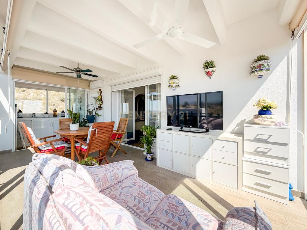 Penthouse com vista mar, quase 40 m² de terraços e tudo num só piso - Image 11