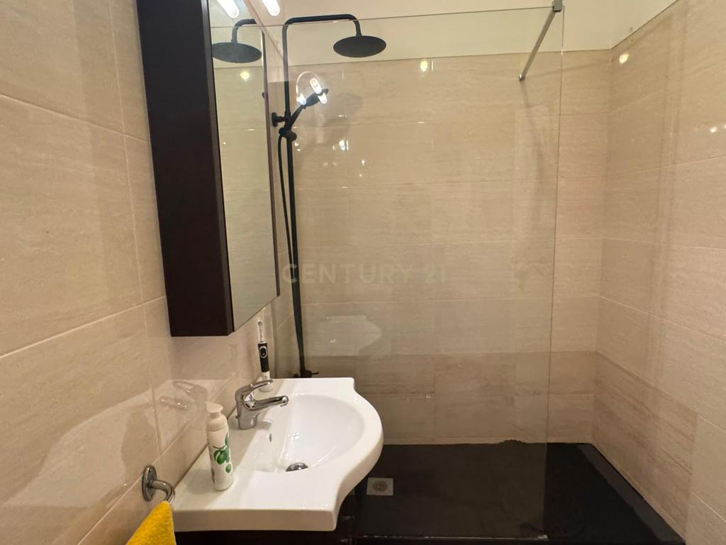 Apartamento T4 para Arrendamento | Mina de Água – Amadora - Image 10